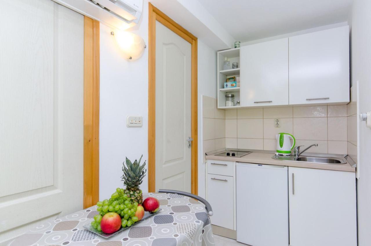 Apartament Stone Rose In Center Split Zewnętrze zdjęcie