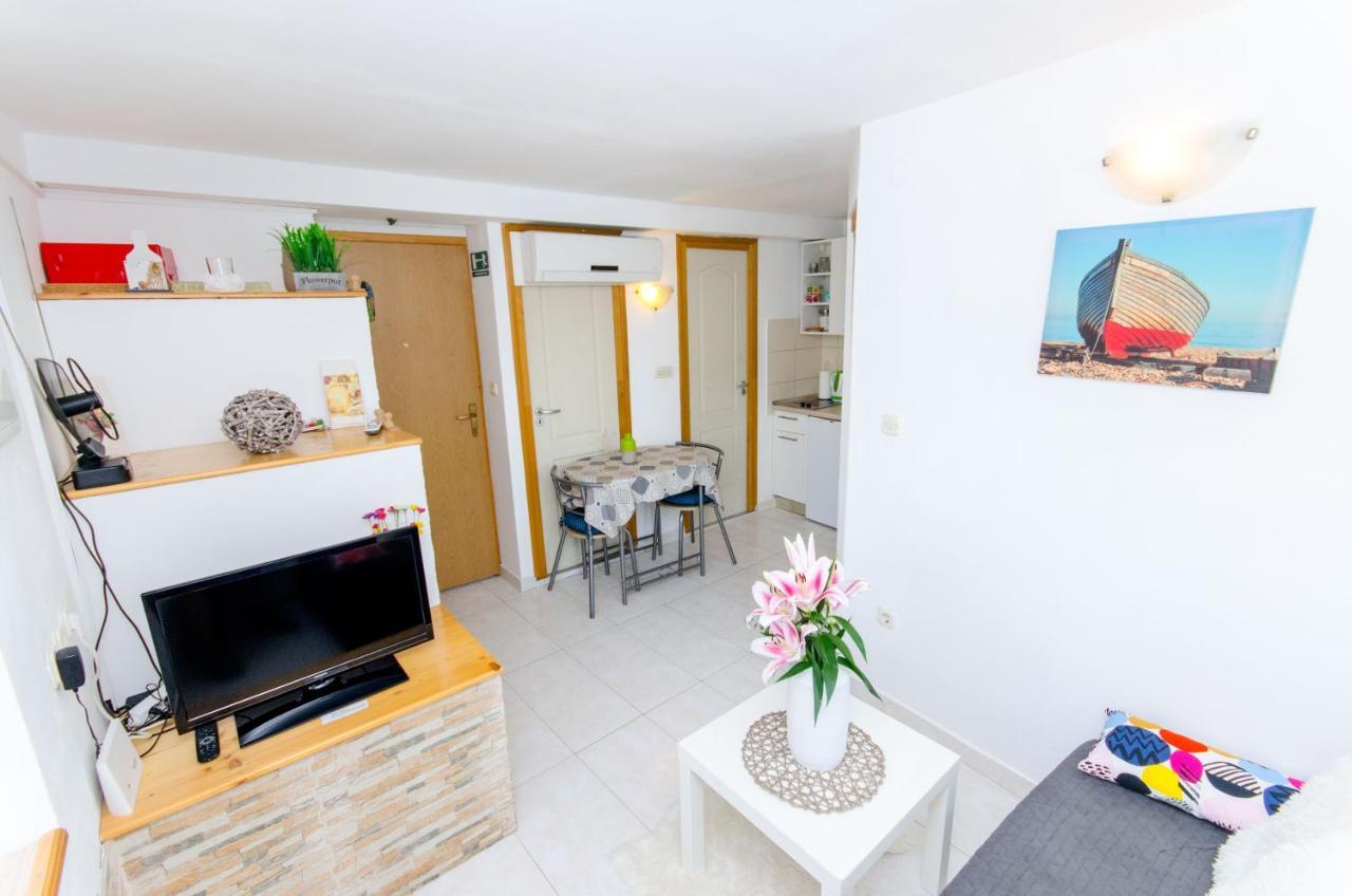 Apartament Stone Rose In Center Split Zewnętrze zdjęcie